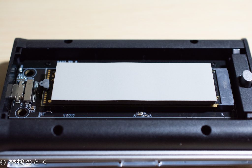 Satechi USB4 エンクロージャー