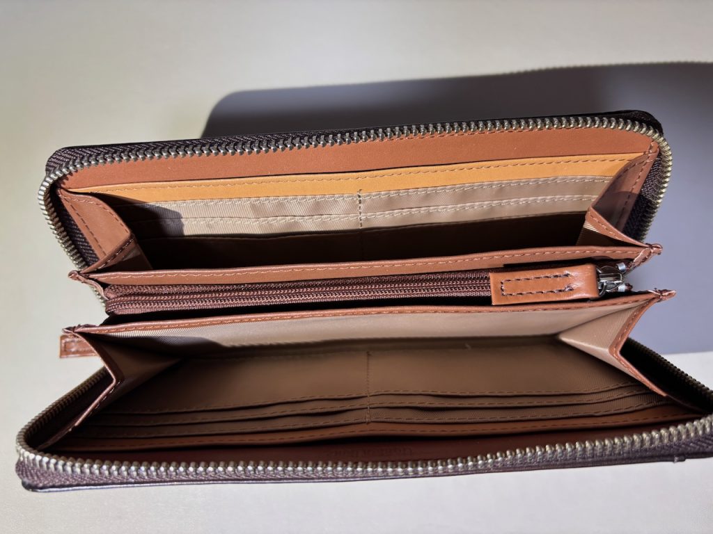 [ゴールデンベア] 長財布 グラデーションレザー中身